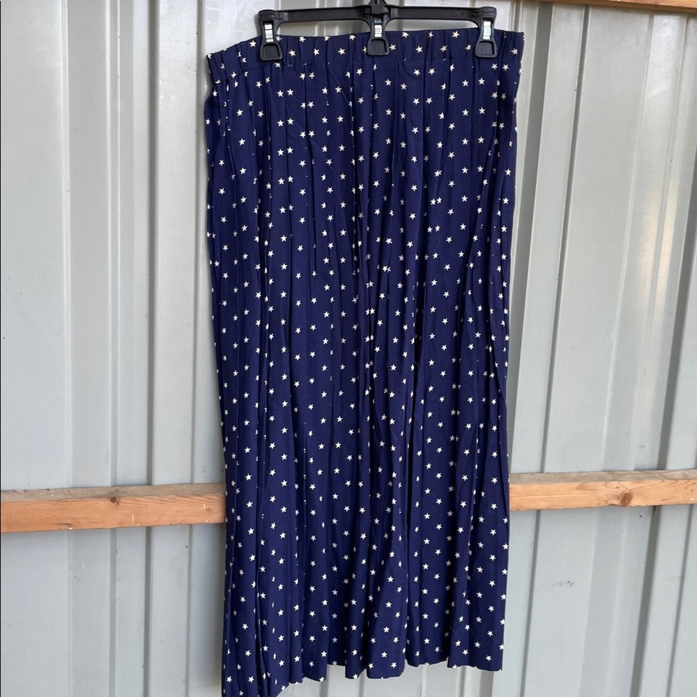 Susan Bristol Navy Skirt with White Stars